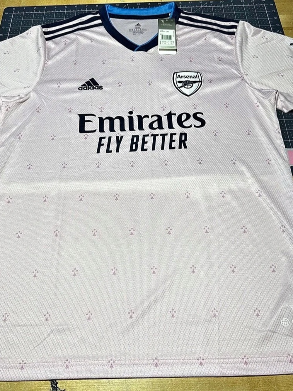 adidas Arsenal 2023/24 Home Jersey Pink & White Size 2XL NWT
